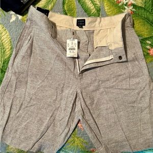 J.CREW 9”inseam size 29 men’s shorts